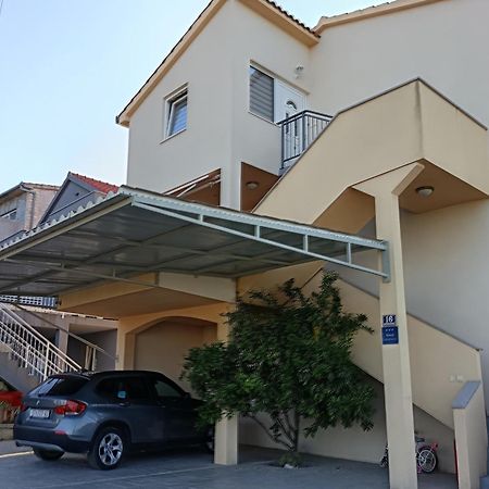 Lana I Natali Apartman Kaštela Kültér fotó